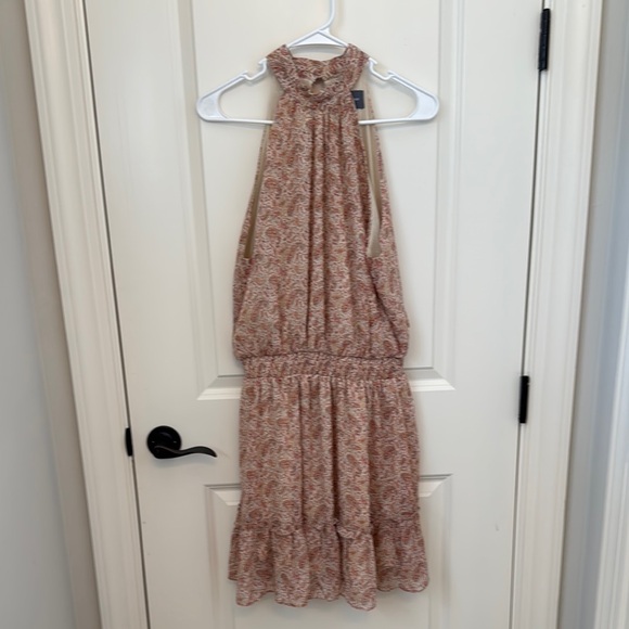 Pink Ruffled Halter Neck Mini Sundress - Picture 2 of 9